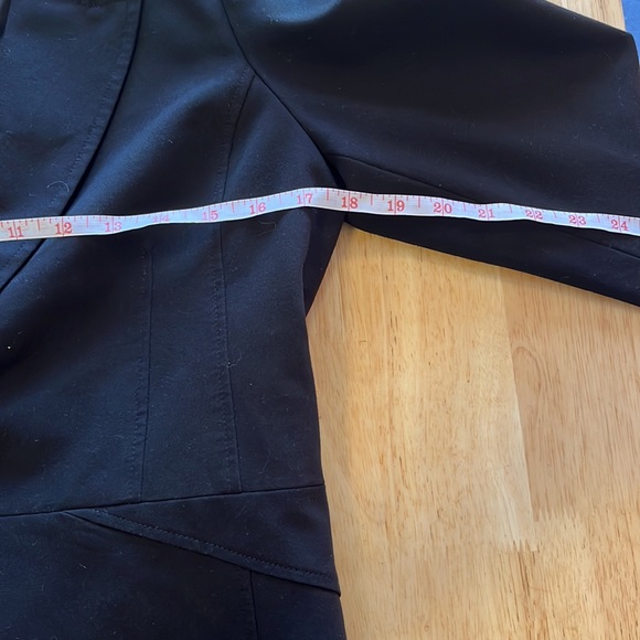 Smartset Women’s Blazer - Picture 9 of 10